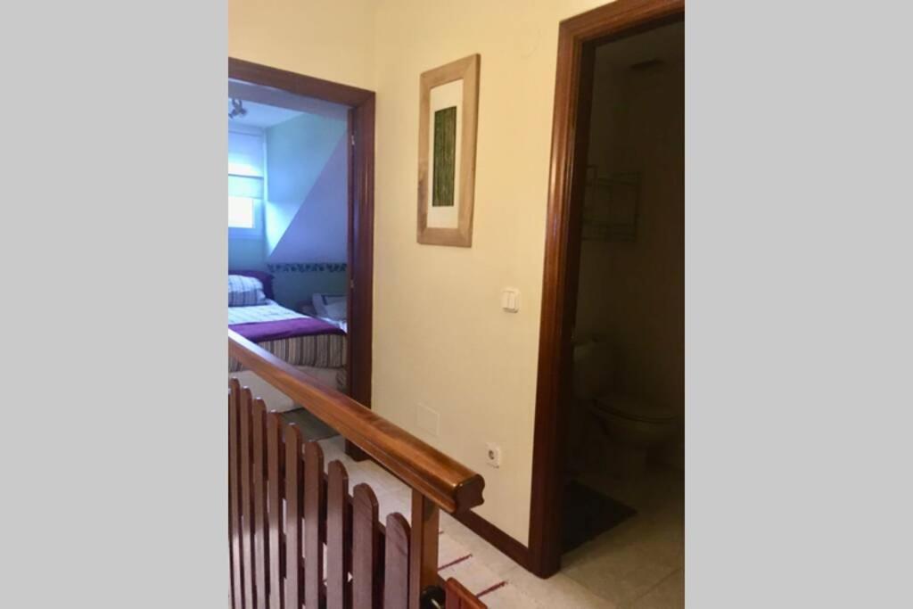 Duplex A Pie De Playa Con Piscina Y Tenis Tobes y Rahedo Bagian luar foto